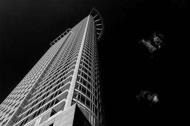 Jürgen Fesser: Skyscraper